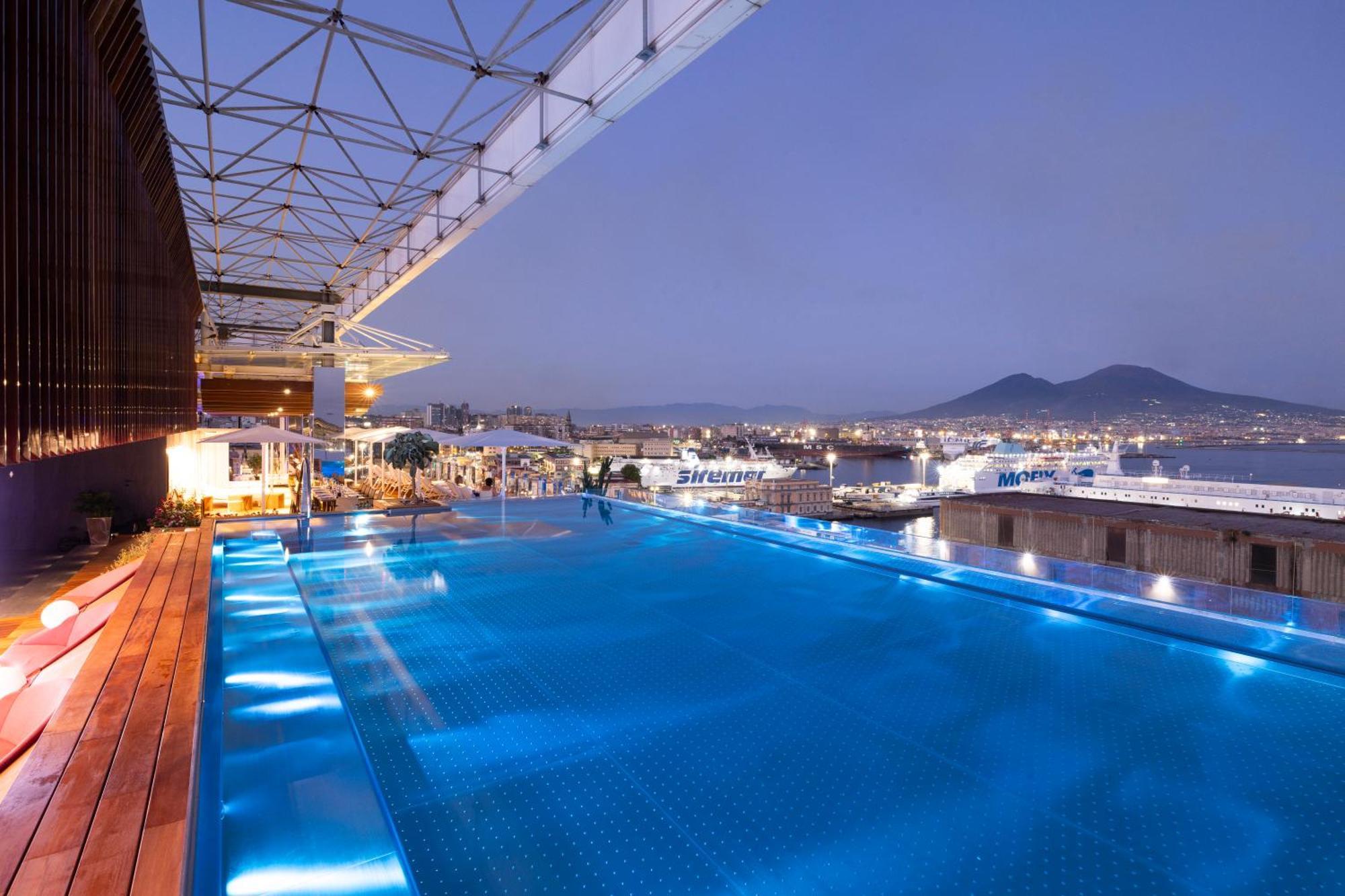 Romeo hotel Napoli Esterno foto