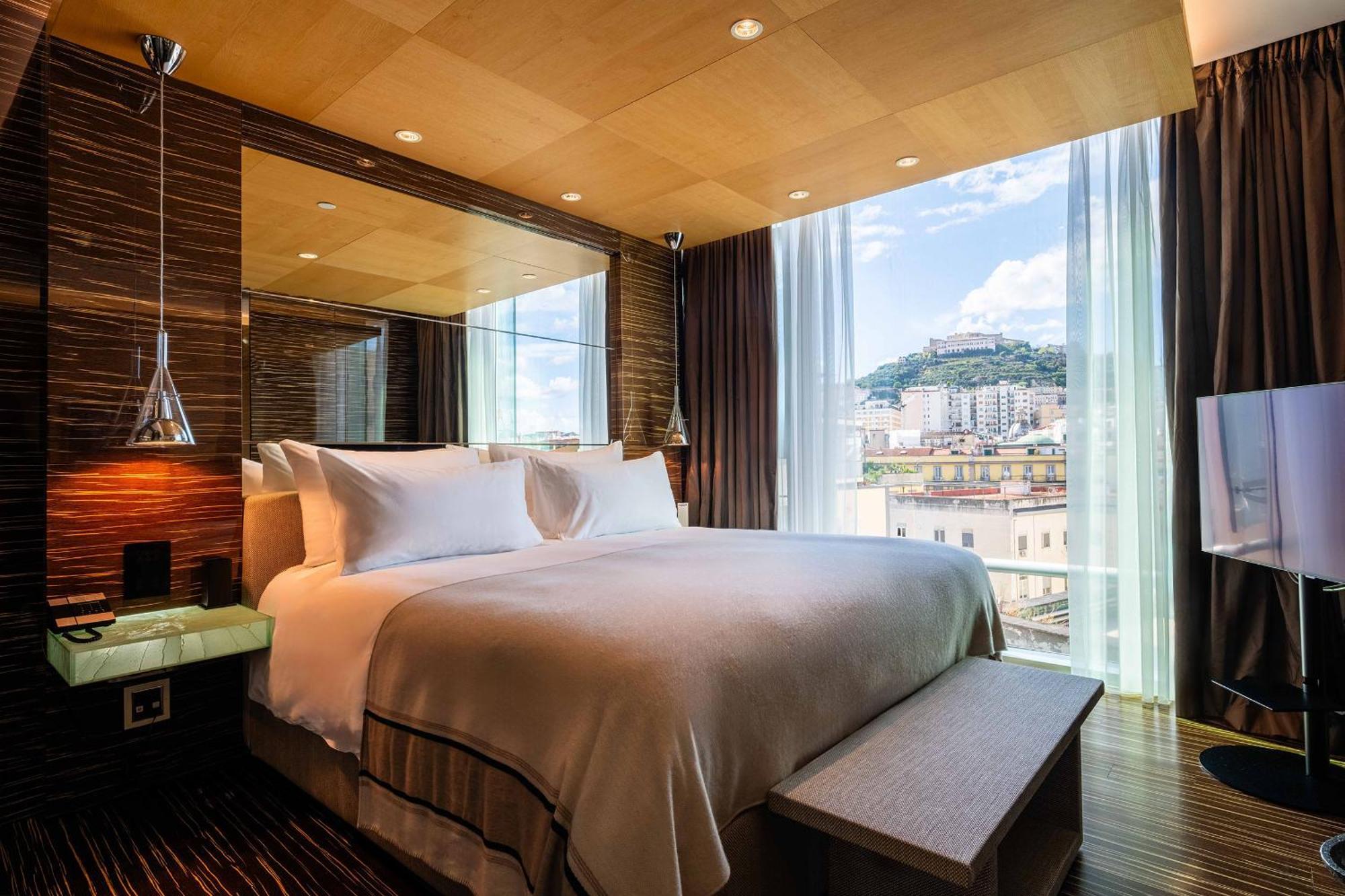 Romeo hotel Napoli Esterno foto